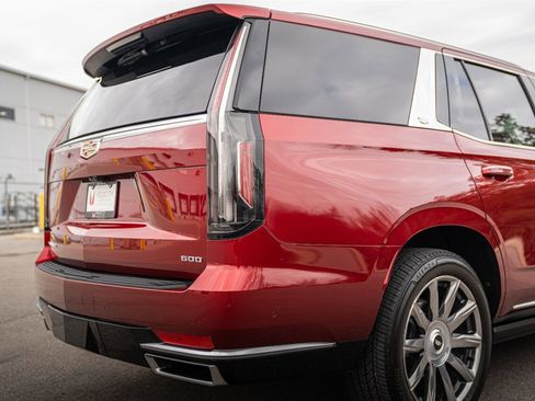 Used 2023 Cadillac Escalade Premium Luxury Platinum image 18