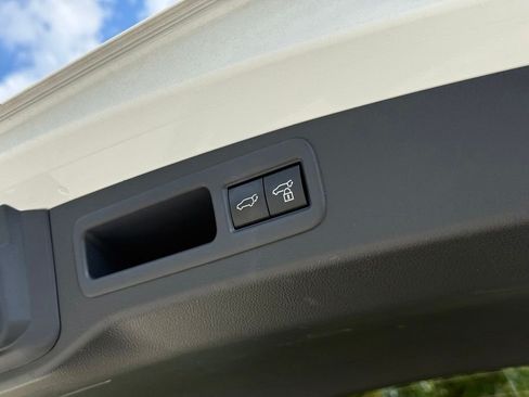 Certified 2024 Lexus RX 350 Premium w/ Accessory Package (Z1) FWD image 17