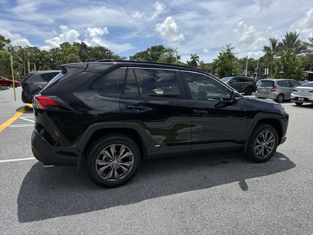 Used 2024 Toyota RAV4 XLE Premium w/ Weather Package AWD/4WD image 4