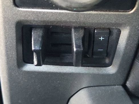 Used 2019 Ford F150 Raptor w/ Equipment Group 802A Luxury image 28