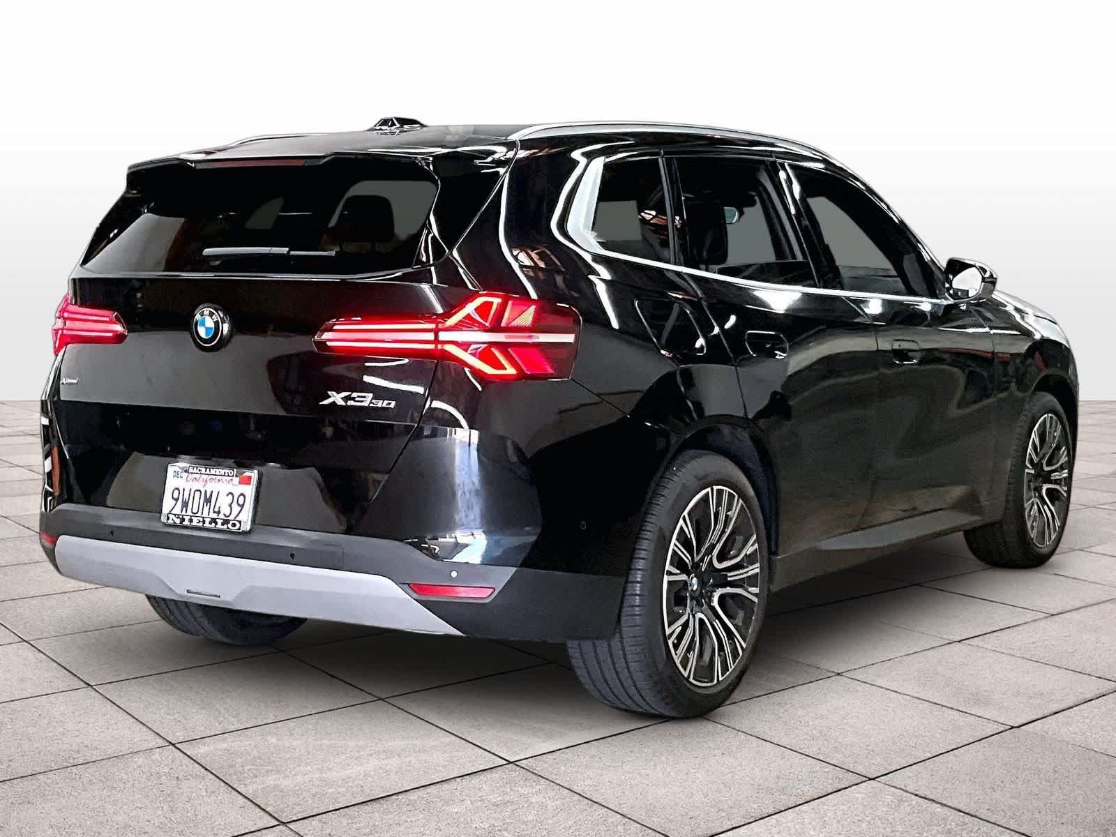 Used 2026 BMW X3 xDrive30i w/ Premium Package AWD/4WD image 16