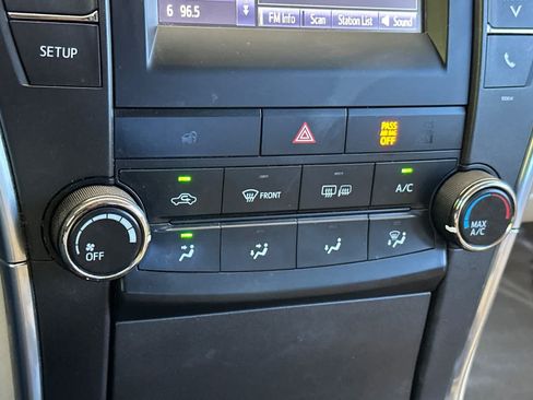 Used 2017 Toyota Camry LE FWD image 21