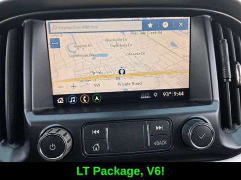 Used 2022 Chevrolet Colorado LT w/ Safety Package RWD image 22