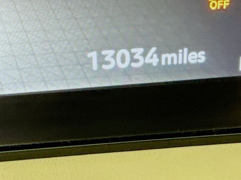 Used 2023 Nissan Ariya FWD image 19