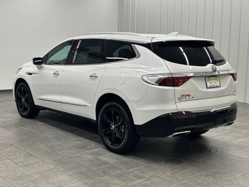 Used 2024 Buick Enclave Essence w/ Sport Touring Edition AWD/4WD image 6