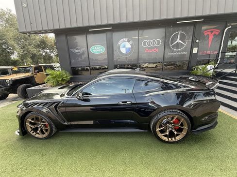 Used 2019 Ford Mustang GT RWD image 7