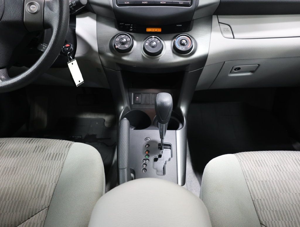 Used 2012 Toyota RAV4 FWD w/ Value Pkg image 20