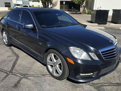 Used 2012 Mercedes-Benz E 350 BlueTEC Sedan image 3