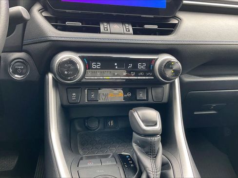 Certified 2024 Toyota RAV4 XSE image 33