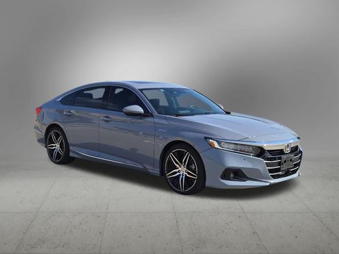 Used 2021 Honda Accord Touring image 8