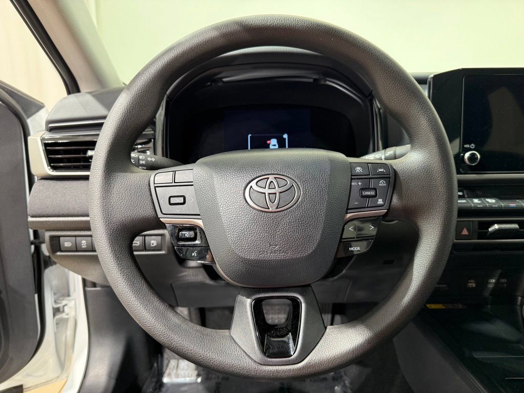 Used 2026 Toyota Camry LE FWD image 21
