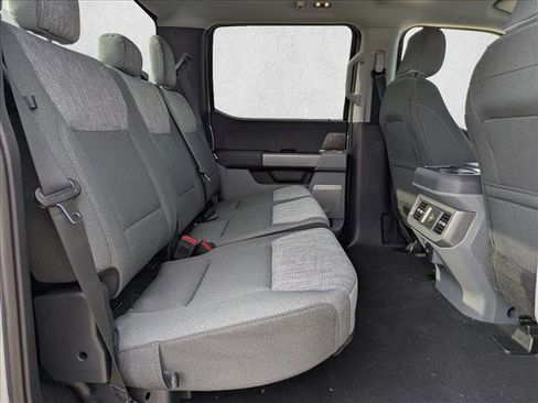 New 2026 Ford F250 XLT w/ XLT Premium Package AWD/4WD image 21