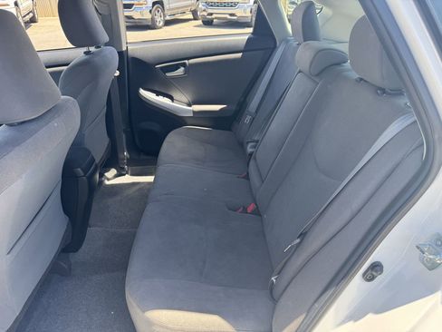 Used 2014 Toyota Prius Two FWD image 18