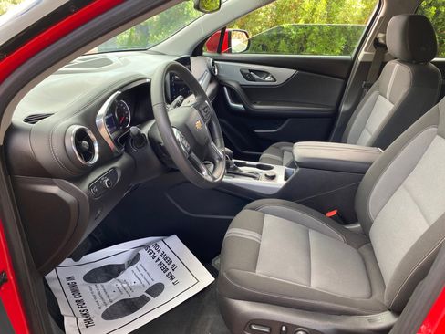 Used 2023 Chevrolet Blazer LT w/ Convenience Package image 28