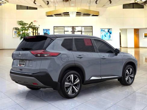Certified 2021 Nissan Rogue SL FWD image 5