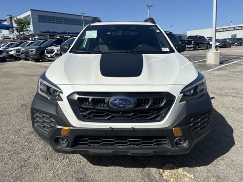 Certified 2025 Subaru Outback Wilderness AWD/4WD image 8