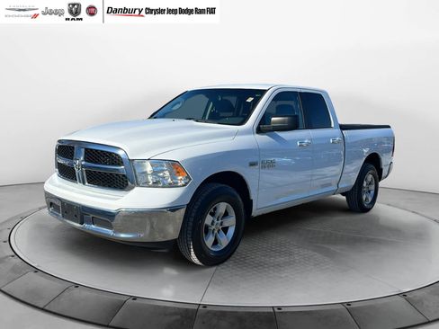 Used 2014 RAM 1500 Classic SLT image 3