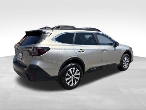 Used 2020 Subaru Outback Premium AWD/4WD image 7