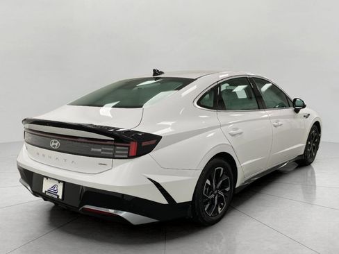 Used 2025 Hyundai Sonata SEL image 3