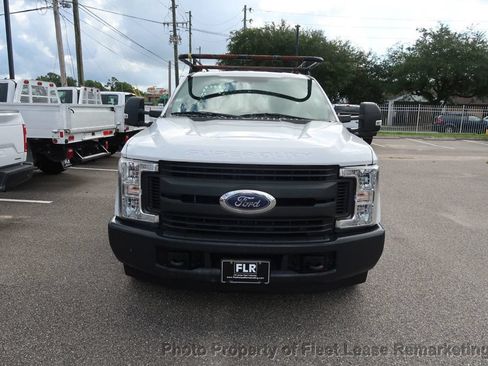 Used 2019 Ford F350 XL w/ Power Equipment Group RWD image 8