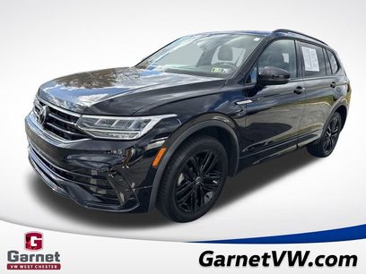 Certified 2022 Volkswagen Tiguan SE R-Line