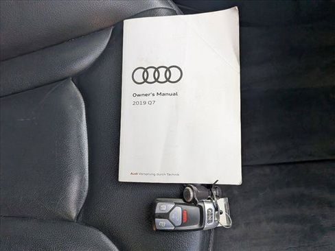 Used 2019 Audi Q7 3.0T Premium Plus w/ Premium Plus Package AWD/4WD image 26