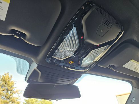 New 2026 BMW X5 xDrive40i w/ M Sport Package image 27