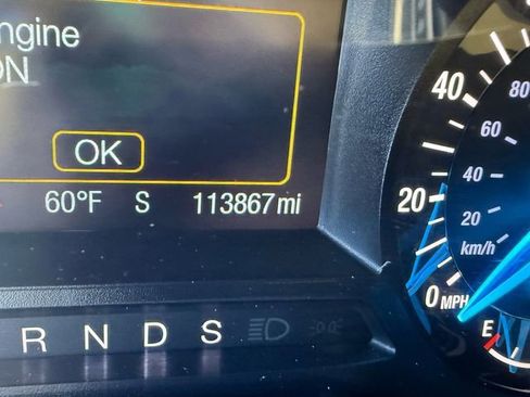 Used 2015 Ford Fusion SE w/ Equipment Group 202A image 28