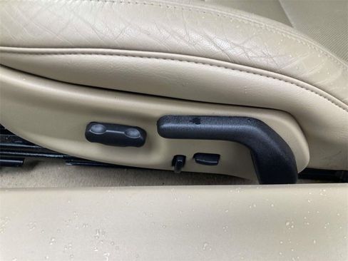 Used 2013 Chevrolet Corvette Grand Sport w/ 3LT Preferred Equipment Group image 12