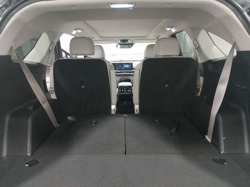 Used 2025 Kia Sorento SX image 12