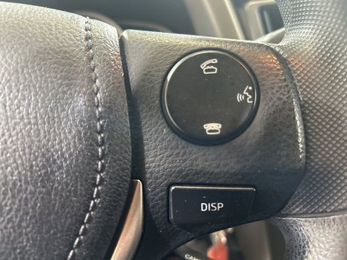 Used 2013 Toyota RAV4 XLE image 25