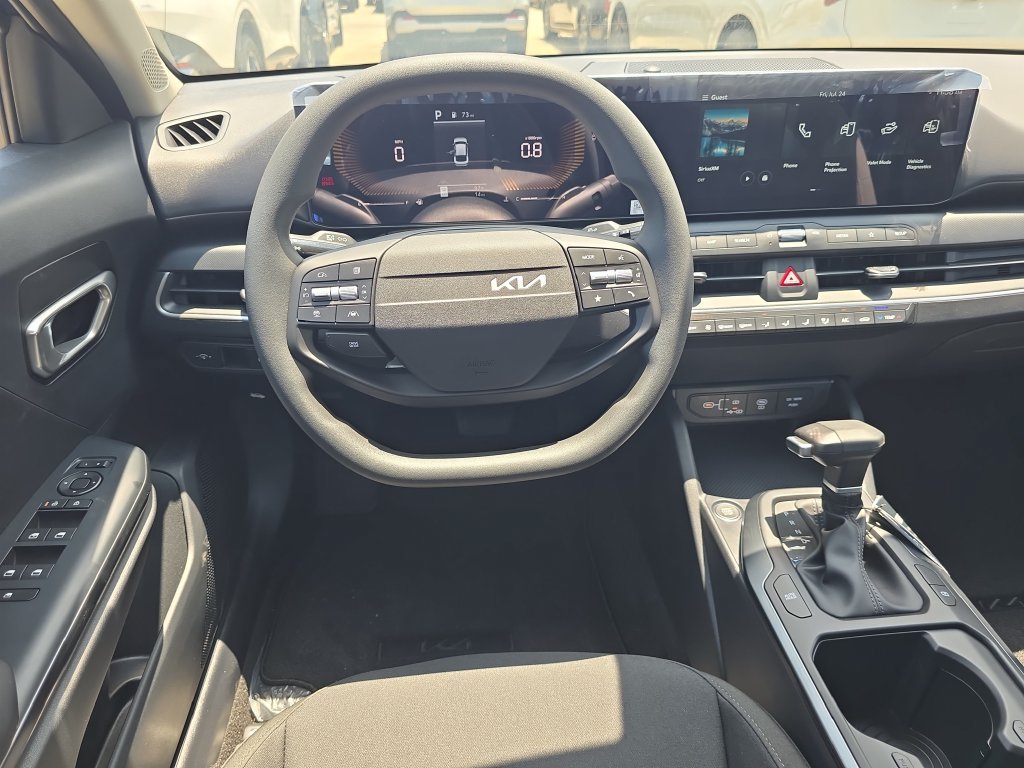 New 2026 Kia K4 FWD image 13
