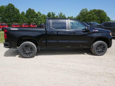 New 2026 Chevrolet Silverado 1500 LT Trail Boss w/ Convenience Package II AWD/4WD image 3