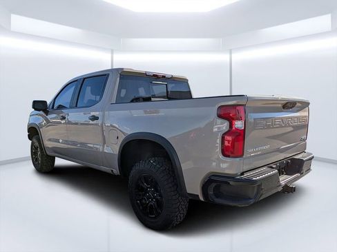 Used 2023 Chevrolet Silverado 1500 ZR2 w/ Technology Package image 5