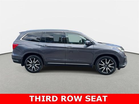 Used 2019 Honda Pilot Touring image 4