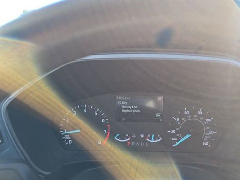 Certified 2022 Ford Escape S image 10