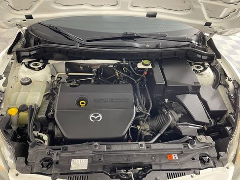 Used 2010 MAZDA MAZDA3 i Touring FWD image 21