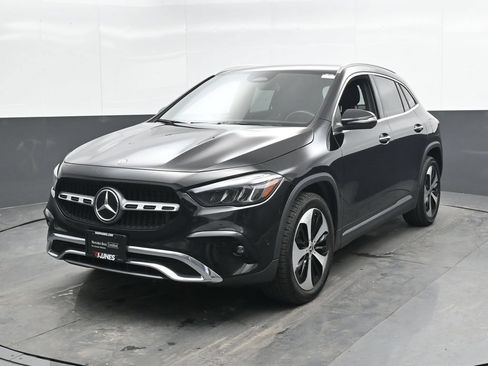 Used 2025 Mercedes-Benz GLA 250 4MATIC image 5