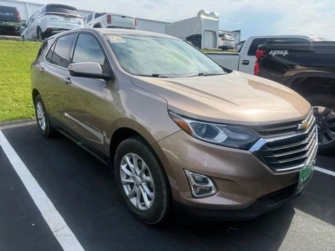 Used 2019 Chevrolet Equinox LT AWD/4WD image 3