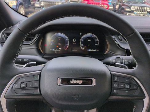 New 2026 Jeep Grand Cherokee L 2WD image 27