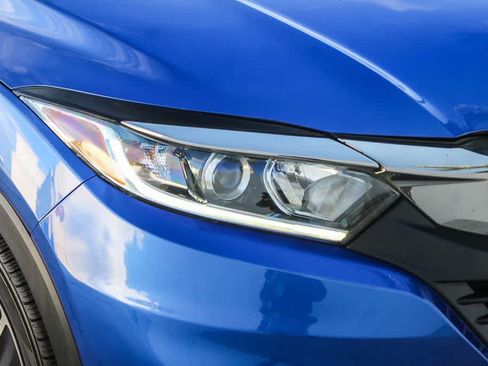 Used 2021 Honda HR-V EX-L image 10