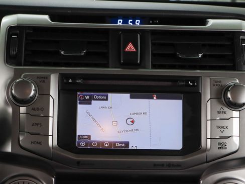 Used 2019 Toyota 4Runner SR5 image 18