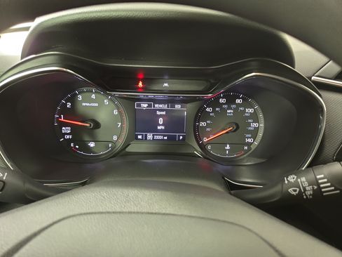 Used 2023 Chevrolet TrailBlazer LT w/ Convenience Package AWD/4WD image 17