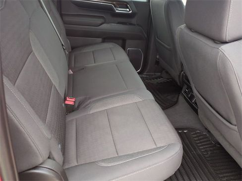 Used 2023 GMC Sierra 1500 SLE w/ X31 Off-Road Package image 25