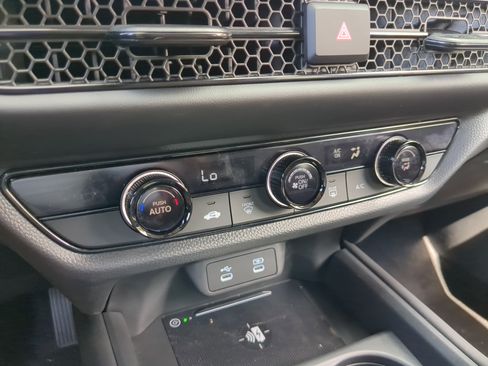 New 2026 Honda HR-V LX image 23