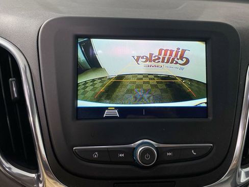 Used 2019 Chevrolet Equinox LT image 17