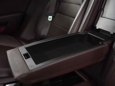 Certified 2024 Porsche Panamera 4 image 19