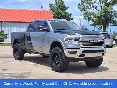 Used 2019 RAM 1500 Laramie AWD/4WD image 1