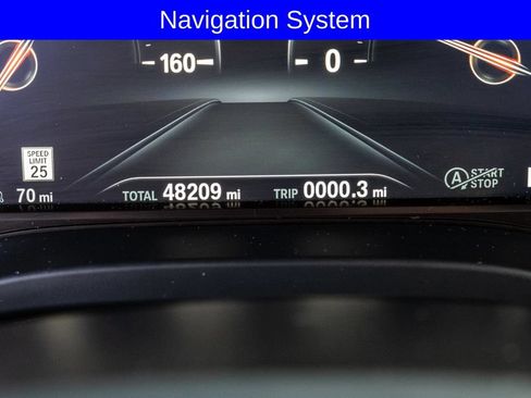 Used 2019 BMW X3 xDrive30i w/ Premium Package AWD/4WD image 4