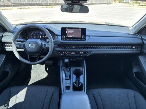 Certified 2025 Honda Accord SE image 16